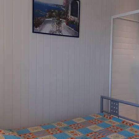 Hotel Maison Le Lavandou, 4 Pieces, 6 Personnes - Fr-1-251-833 Le Lavandou