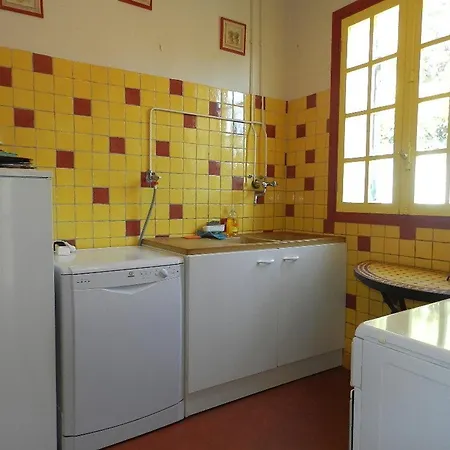 Maison Le Lavandou, 4 Pieces, 6 Personnes - Fr-1-251-833 Hotel *